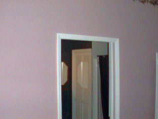 /eric/kestrelsnest-blog/raw/branch/main/static/legacy/house/hobbytobath.gif
